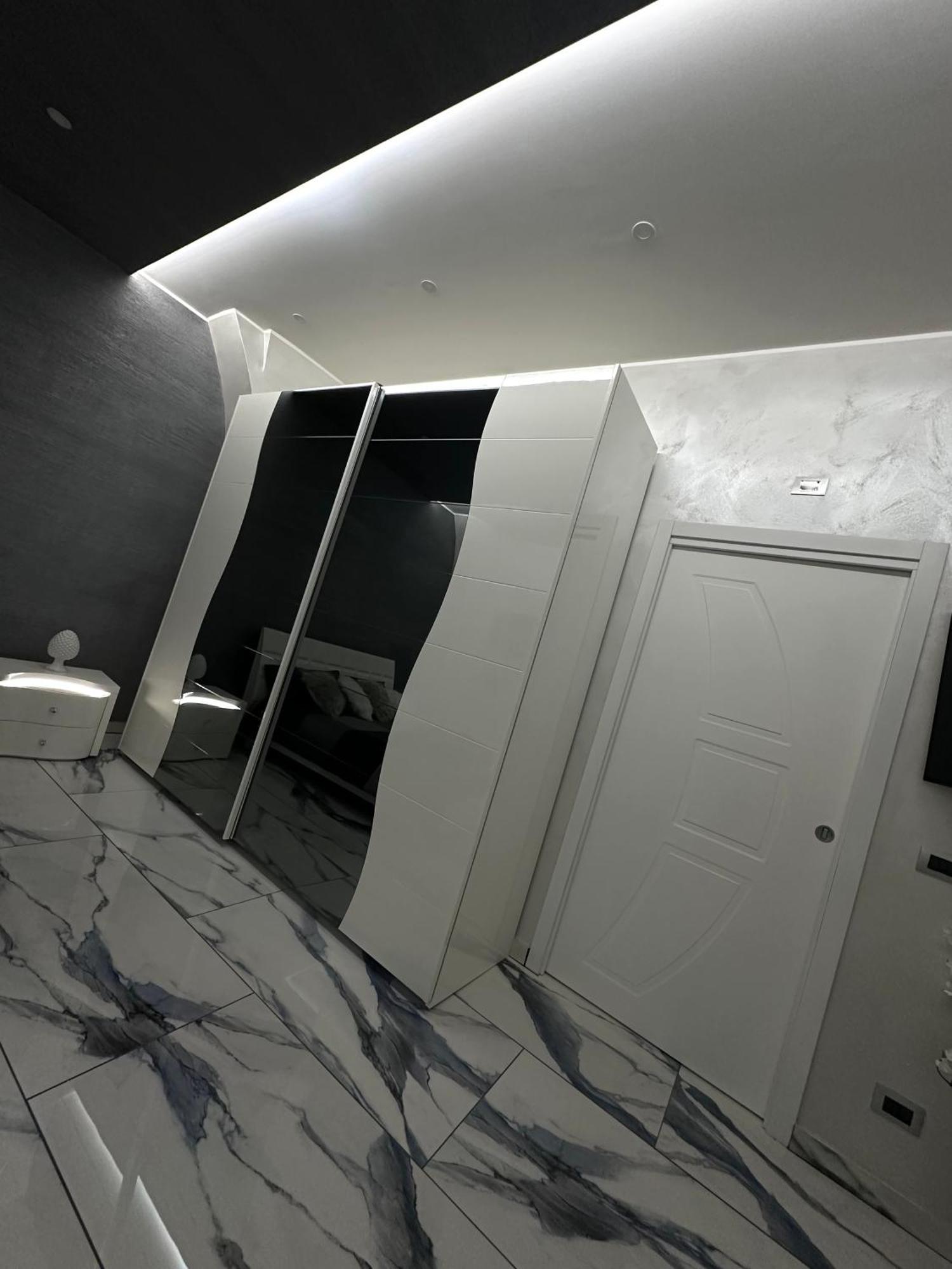 Naomi Luxury Home Катания Экстерьер фото